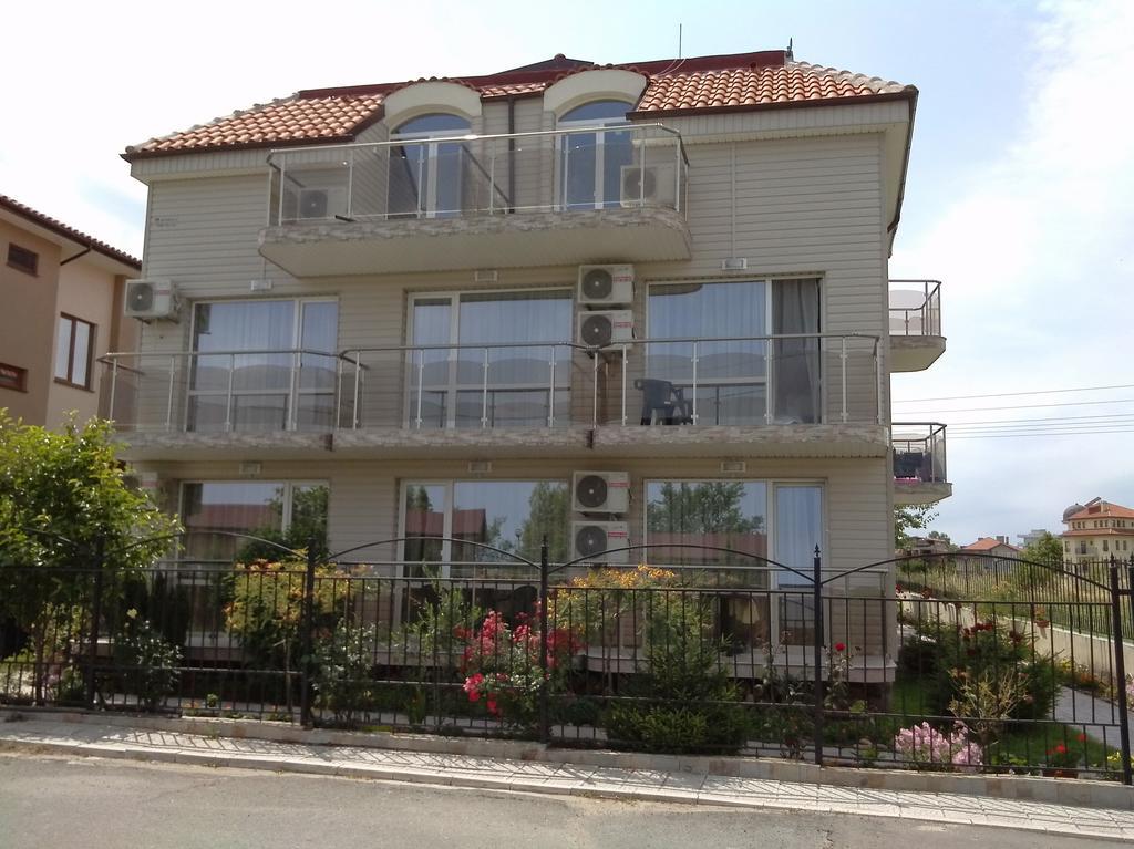 Morska Zvezda Guest House Chernomorets Buitenkant foto