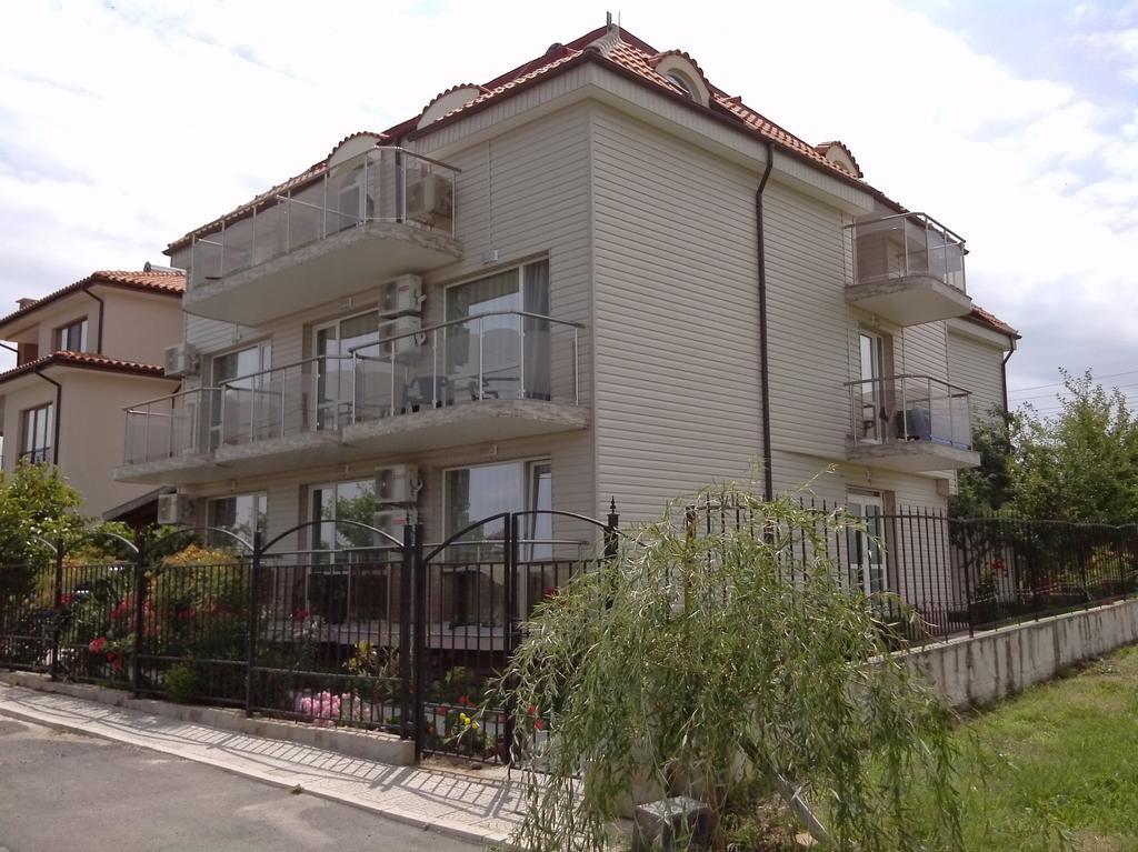 Morska Zvezda Guest House Chernomorets Buitenkant foto